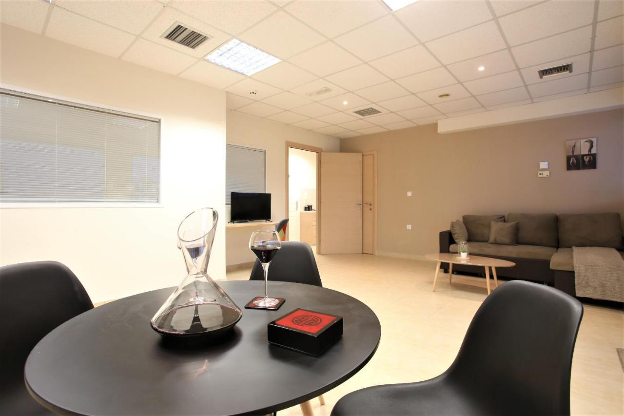 Gk Airport Suites - Free Shuttle By Gk Properties Markopoulo Mesogaias Exterior photo
