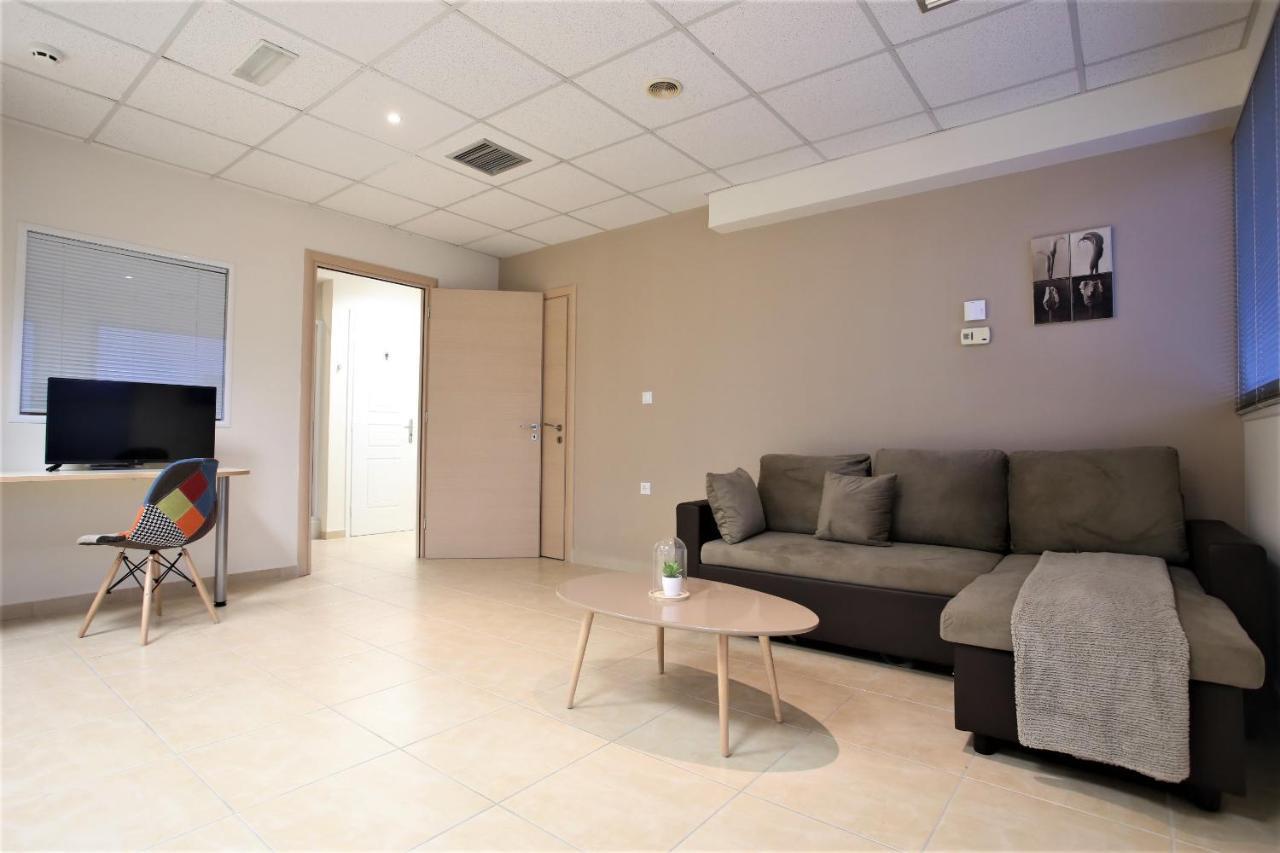 Gk Airport Suites - Free Shuttle By Gk Properties Markopoulo Mesogaias Exterior photo